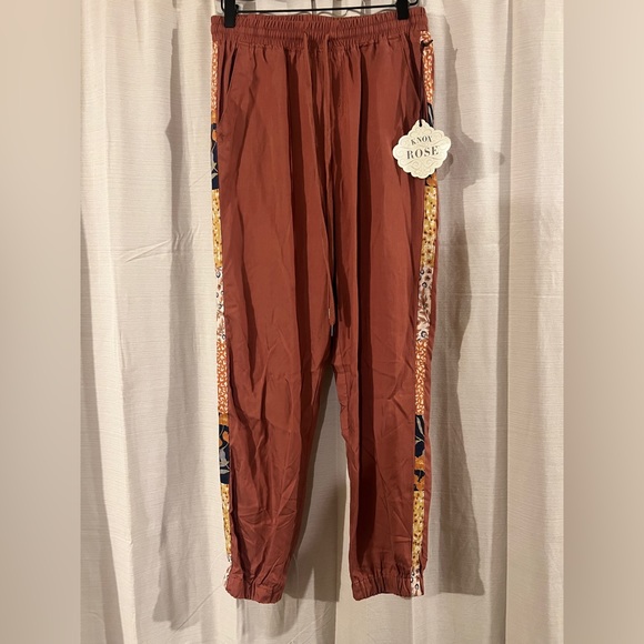 BRAND NEE WOMENS COMFY JOGGER PANTS NWT SIZE XS - Picture 1 of 8